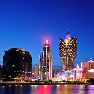 2025新澳门资料,探索2025新澳门，未来蓝图与文化交融的璀璨篇章